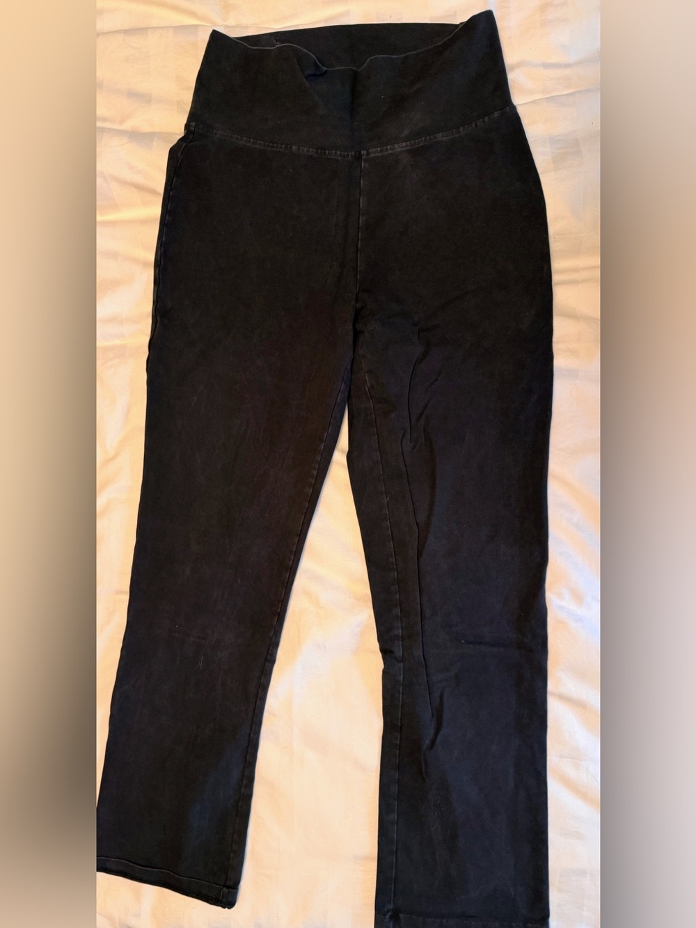 Patagonia Women’s size Large Black Yoga Pants